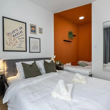 Premium 1br Old Town With Ac Close To Michalska Gate ברטיסלאבה